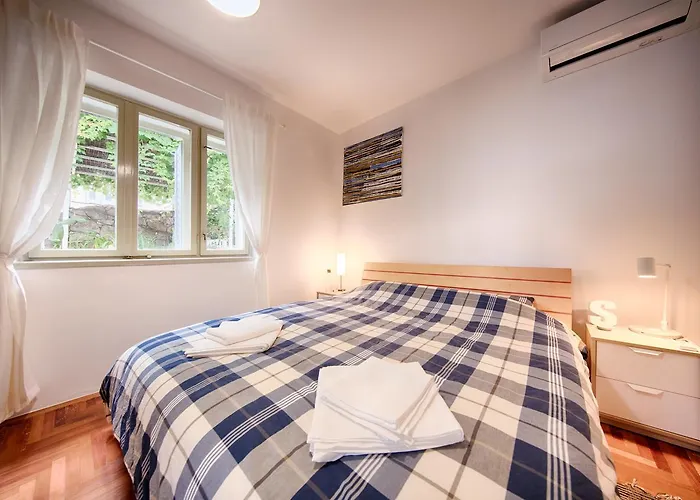 Апартаменты Bellevue Hvar *