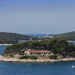 Bellevue Hvar * Χβαρ