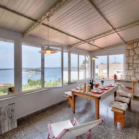 Bellevue Hvar 아파트 *